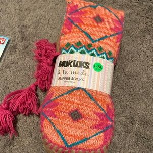 Muk Luks slipper socks